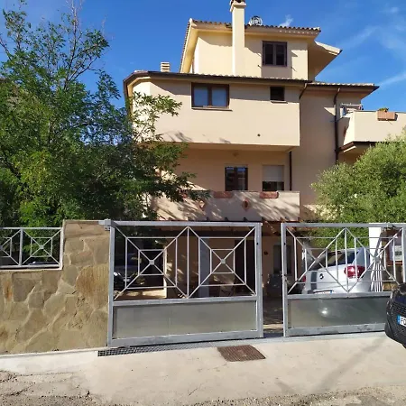Апартаменты A 50 Mt Dal Mare