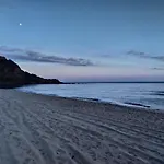 A 50 Mt Dal Mare *